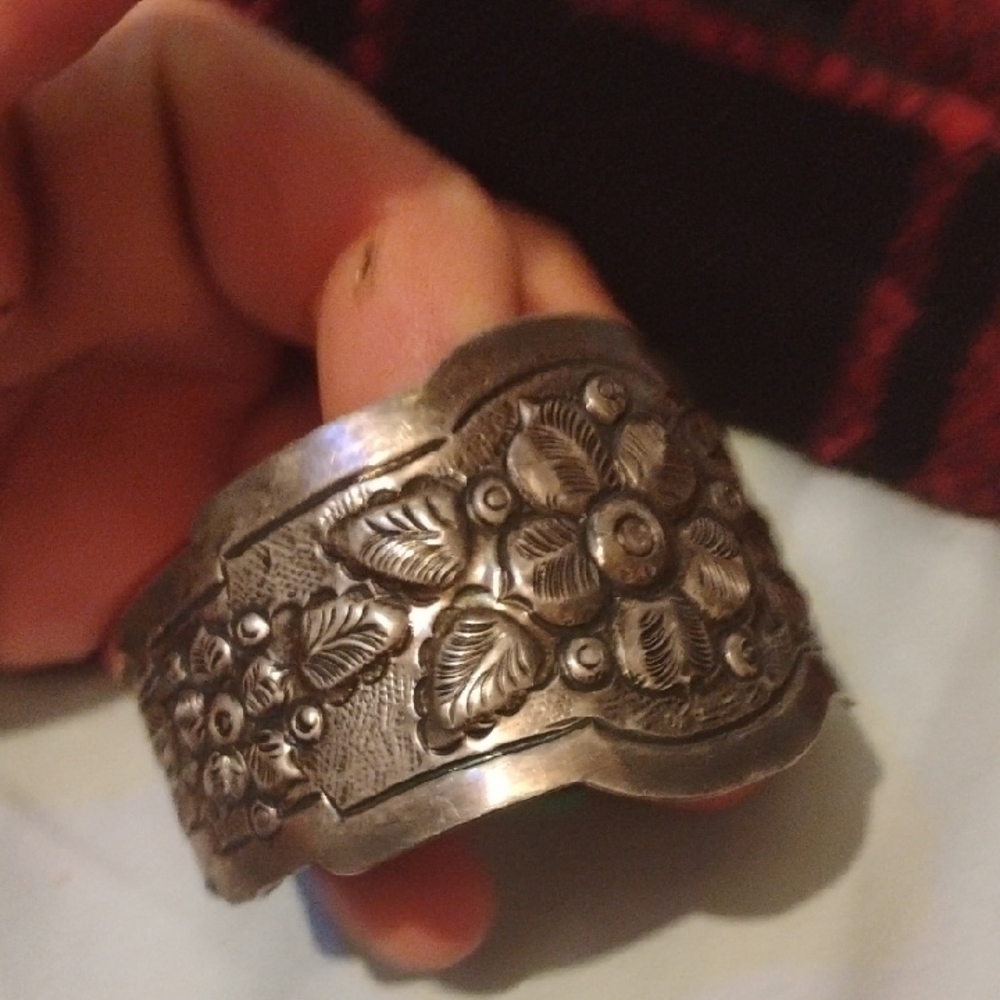 Ornate Silver Floral Bracelet